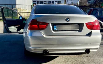 BMW 3 серии 2011