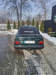 Mercedes-Benz W124 1987