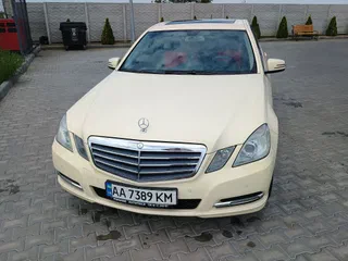 Mercedes-Benz E-Класс 2012