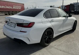 BMW 3 серии 2021