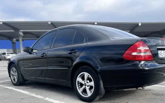 Mercedes-Benz E-Класс 2005