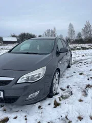 Opel Astra 2012
