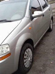 Chevrolet Aveo 2004