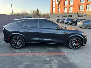 Ford Mustang Mach-E 2021