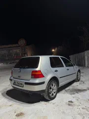 Volkswagen Golf 1998