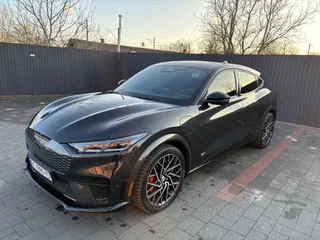 Ford Mustang Mach-E 2021