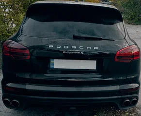 Porsche Cayenne 2016