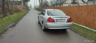 Mitsubishi Carisma 2001