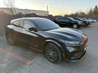 Ford Mustang Mach-E 2021