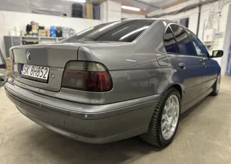 BMW 5 серии 2001