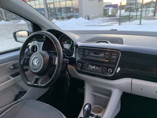 Volkswagen up! 2014