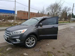 Ford Kuga 2016