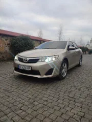 Toyota Camry 2014