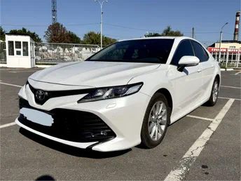 Toyota Camry 2018