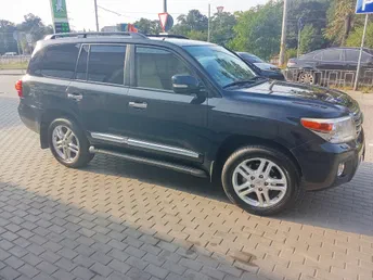 Toyota Land Cruiser 2012