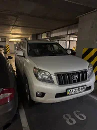 Toyota Land Cruiser 2011