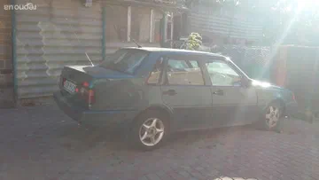 Volvo 460 1993