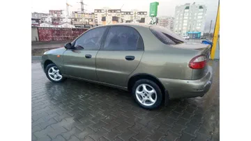 Daewoo Lanos 2004