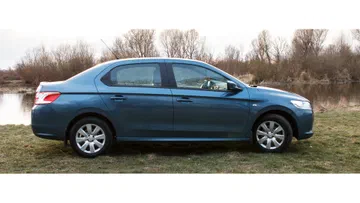Peugeot 301 2013