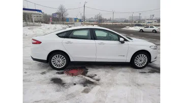 Ford Fusion 2016