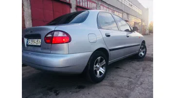 Daewoo Lanos 2004