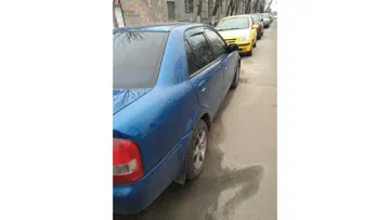 Mazda 323 2001