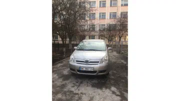Toyota Verso 2006