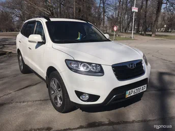 Hyundai Santa Fe 2012