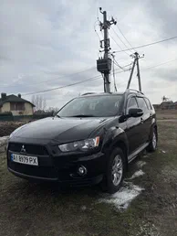 Mitsubishi Outlander 2010