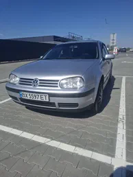 Volkswagen Golf 2002