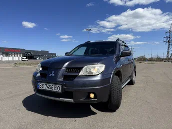 Mitsubishi Outlander 2006