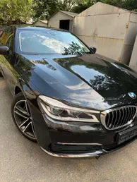 BMW 7 серии 2018