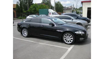 Jaguar XJ 2011