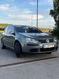 Volkswagen Golf 2003