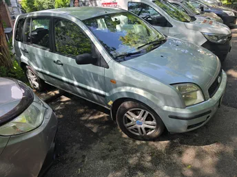Ford Fusion 2003