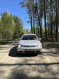 Volkswagen Golf 2001