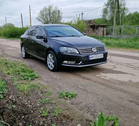Volkswagen Passat 2011