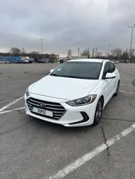 Hyundai Elantra 2016