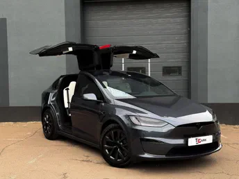 Tesla Model X 2023