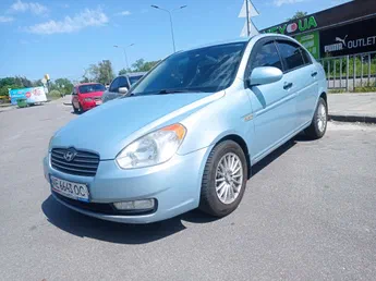 Hyundai Accent 2008