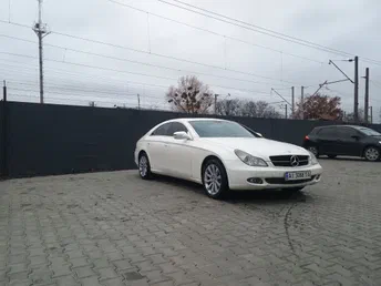 Mercedes-Benz CLS 2005