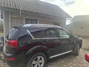 Peugeot 4007 2008