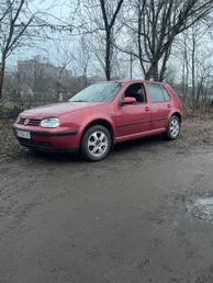 Volkswagen Golf 2000