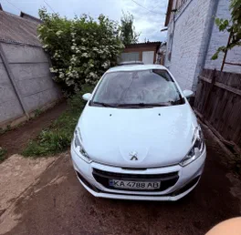 Peugeot 208 2019