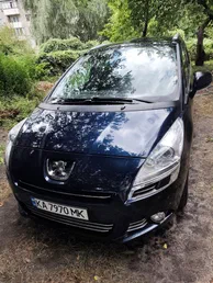Peugeot 5008 2010