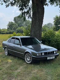 BMW 5 серии 1989
