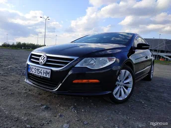 Volkswagen Passat CC 2011