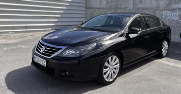 Renault Latitude 2011