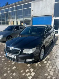 Skoda Superb 2011