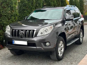 Toyota Land Cruiser Prado 2013